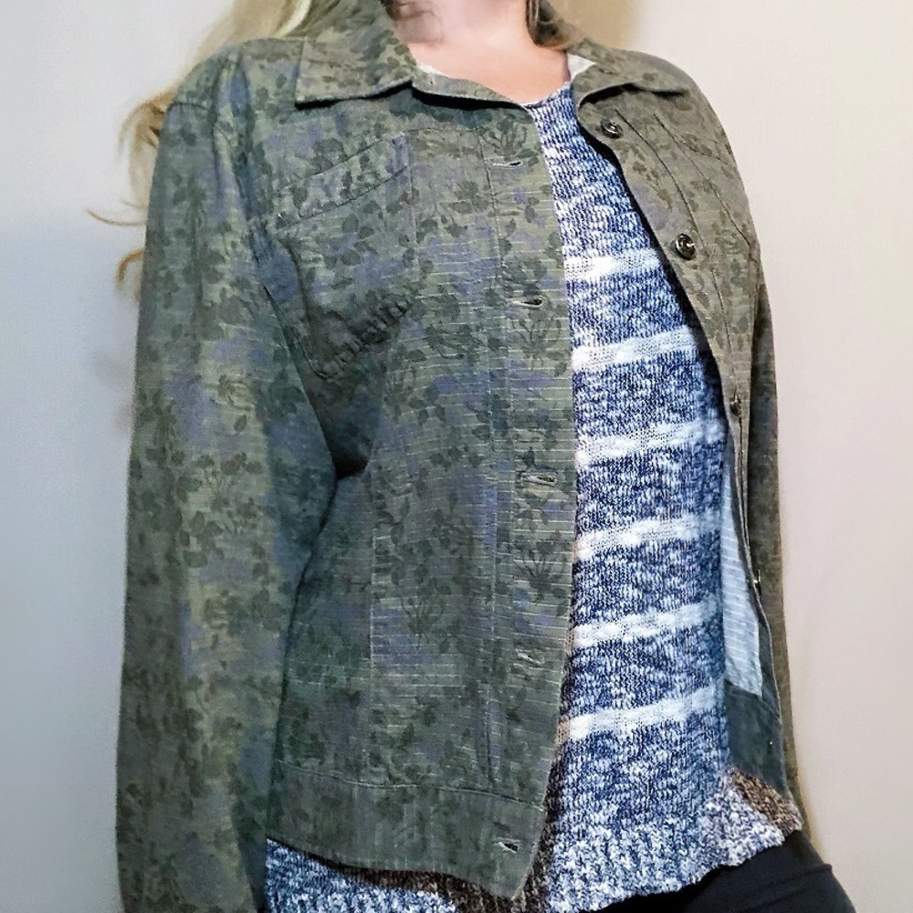 JONES WEAR Sport green floral denim jean jacket